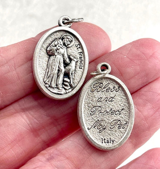 St Francis medal - Blessand protect my pet
