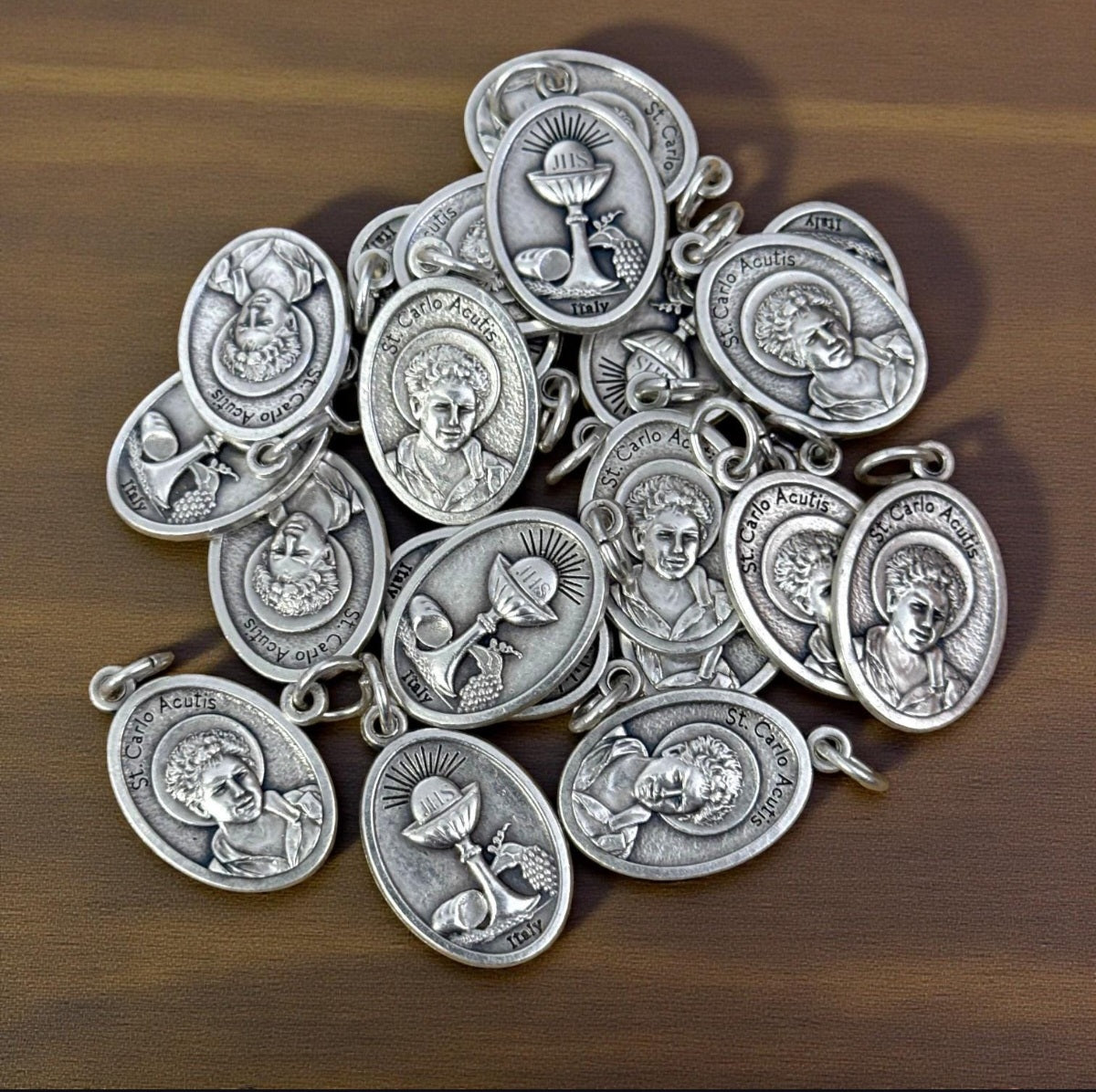 Carlo Acutis medal lot